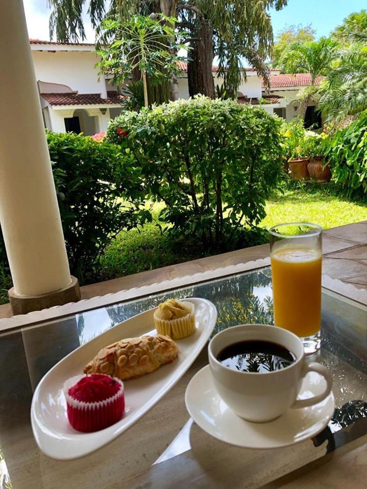 Hotel Villa มาลินดี ภายนอก รูปภาพ